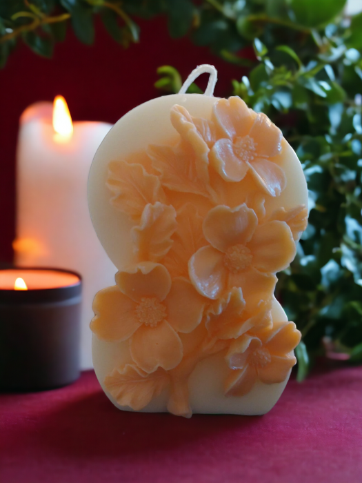 Lumânare decorativă - ”8 Martie”, cu parfum de Frezie [2]