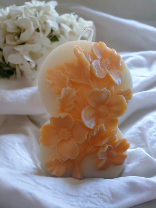 Lumânare decorativă - ”8 Martie”, cu parfum de Frezie [3]