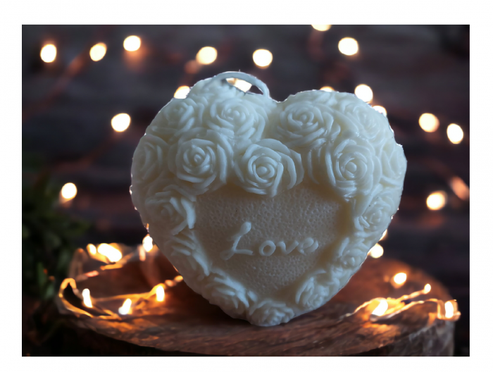 Lumânare decorativă "LOVE" în formă de inimă [4]