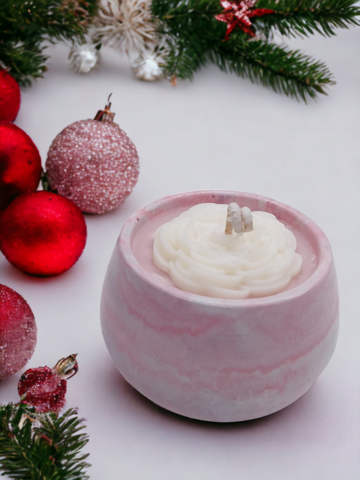 Lumânare parfumată în vas ceramic "La Vie est Belle" [4]