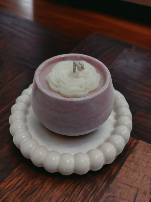 Lumânare parfumată în vas ceramic "La Vie est Belle" [2]