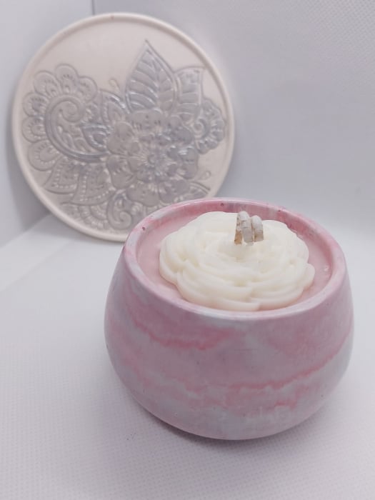 Lumânare parfumată în vas ceramic "La Vie est Belle" [5]