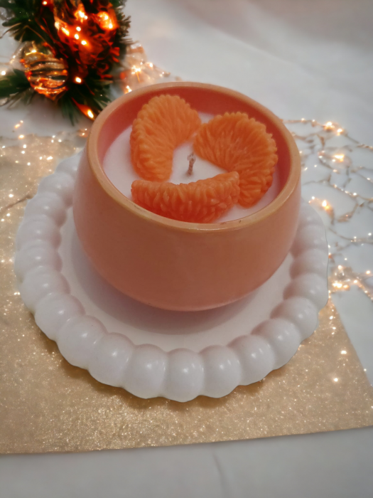 Lumânare parfumată în vas ceramic "Portocale" [3]