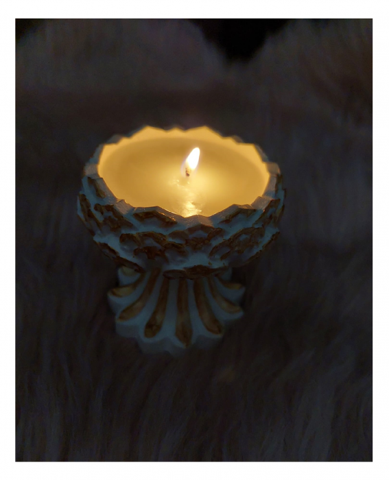 Lumânare parfumată în vas ceramic "Vază cu picior" [9]
