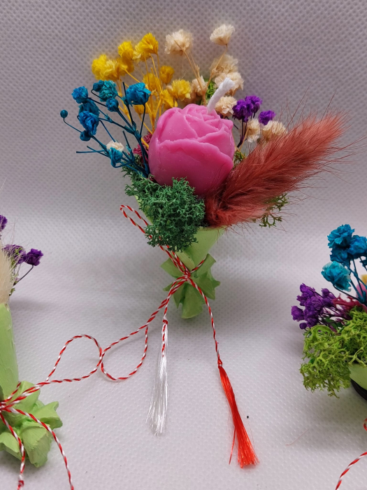 Mărțișor mini vază, decorat cu trandafir parfumat din ceară și plante naturale [7]