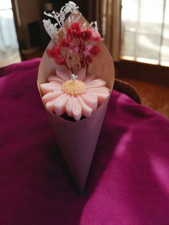 Buchet lumânare parfumată - Margaretă [2]
