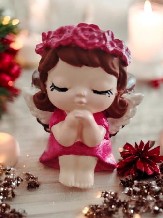 Lumânare parfumată "Angel", în vas ceramic, model FETIȚĂ ÎNGERAȘ ȘI COS ÎMPLETIT [2]