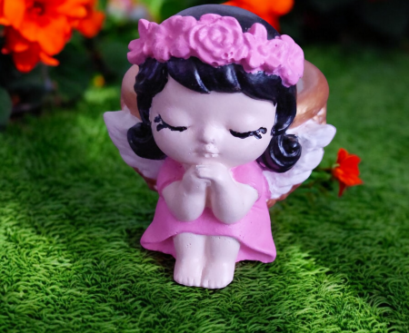 Lumânare parfumată "Angel", în vas ceramic, model FETIȚĂ ÎNGERAȘ ȘI COS ÎMPLETIT [5]