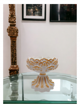 Colecții - Lumânări parfumate - Lumânare parfumată în vas ceramic "Vază cu picior"