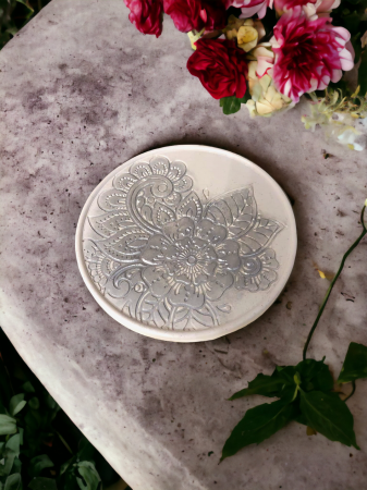 Accesorii și decorațiuni - Tavă din ceramică, model Mandala Argintie