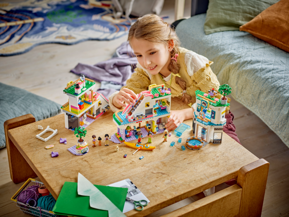 MALLUL DIN ORASUL HEARTLAKE, LEGO 42604 [2]