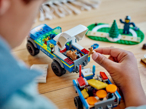 ANTR.CANIN AL POLITIEI MOBILE,LEGO 60369 [4]