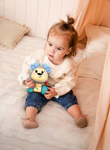 CAPRIOARA, JUCARIE DE TRAS [3]