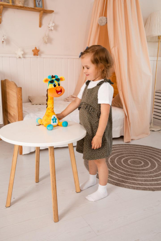 GIRAFA DANSATOARE, PAUL [7]