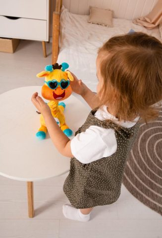 GIRAFA DANSATOARE, PAUL [6]