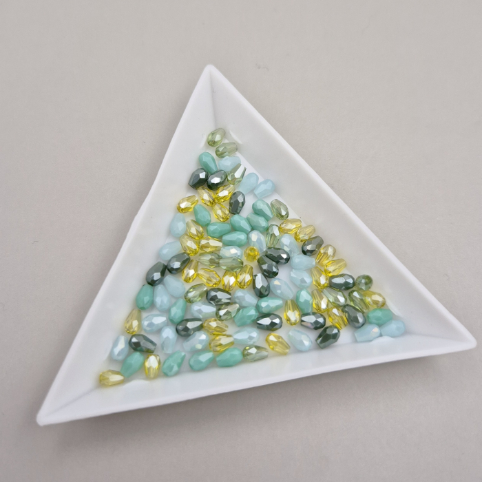Mix margele fatetate lacrima 2x4mm [1]