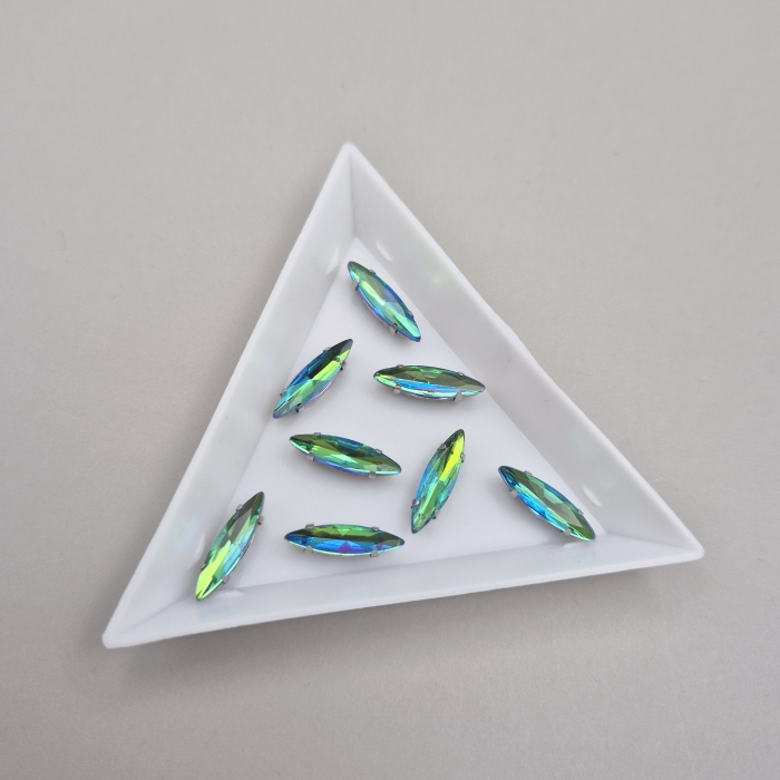 Stras frunza 4x15mm fruit green RB [1]