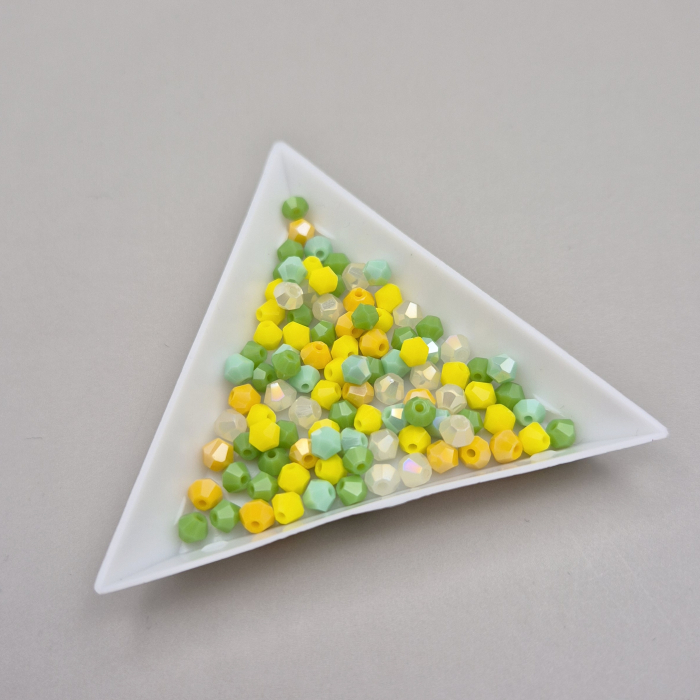 Margele biconice 4mm mix galben/alb/verde [1]