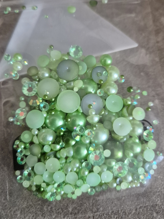Mix jumatati perle/strasuri 10 grame [1]