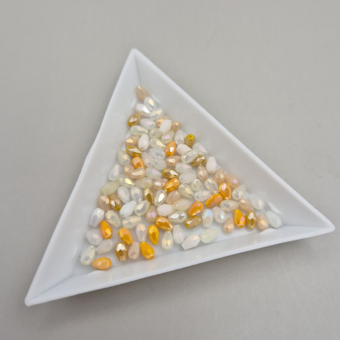 Mix margele fatetate lacrima 2x4mm [1]
