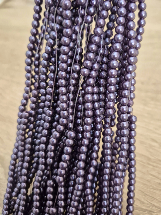 Perle sticla 4mm mov pruna [1]
