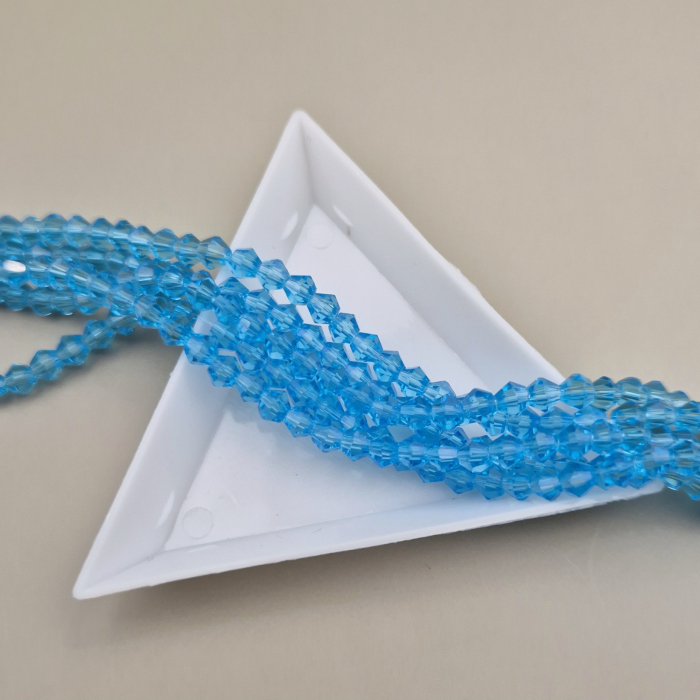 Margele 4mm biconice albastru [1]