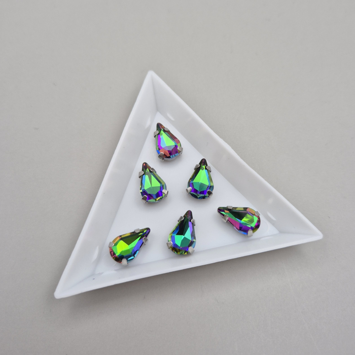 Stras lacrima 8x13mm colorful emerald RB [1]