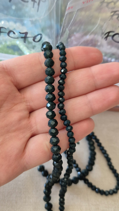 Margele fatetate 3x4mm / 6x4mm verde smarald [1]