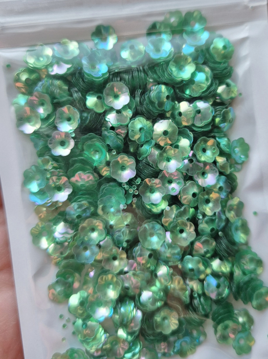 Paiete floare cupa 6mm verde AB [1]