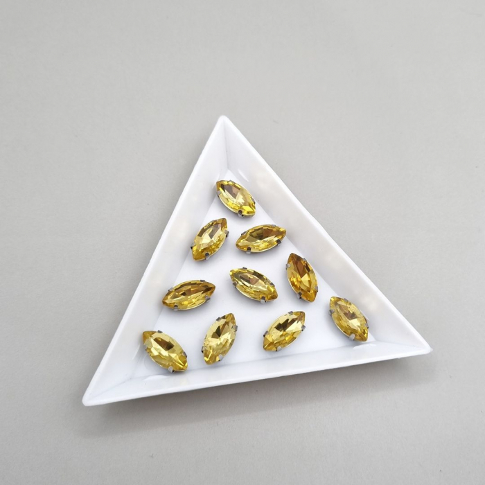 Stras Frunza Topaz 6x12mm [1]