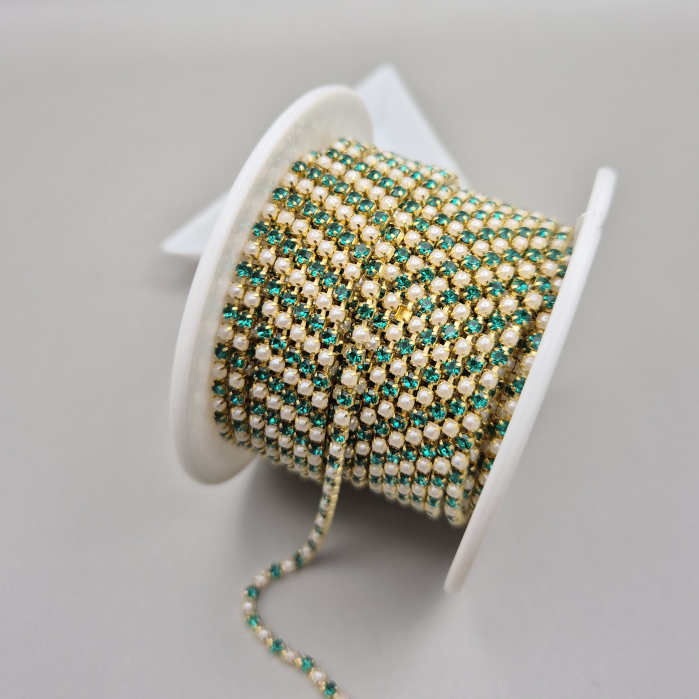 Lant strasuri - perle acril/sticla 2mm alb/smarald [1]