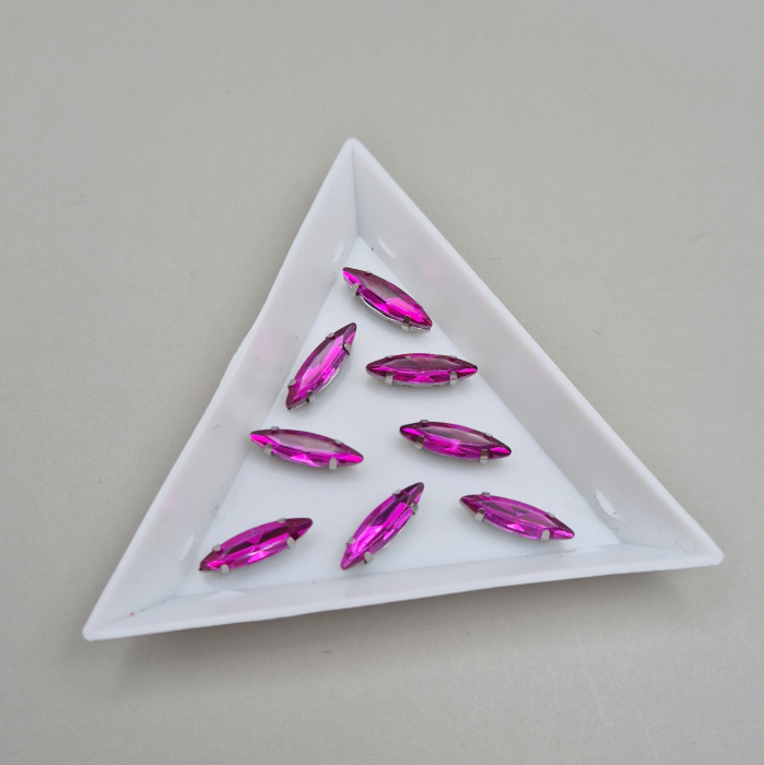 Stras Frunza 4x15mm fucsia [1]