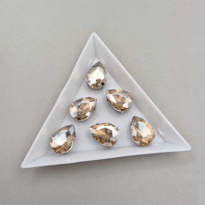 Stras Lacrima 10x14mm Sampanie [1]