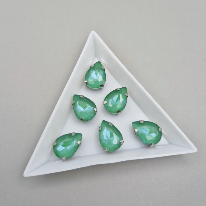 Stras Lacrima 10x14mm Smarald satin [1]