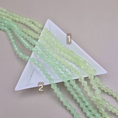 Margele - Margele 4mm biconice verde menta1/ verde menta2