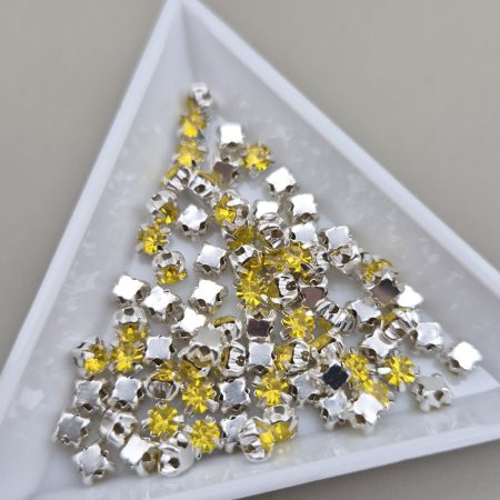 Strasuri 4mm rotunde citrine [1]