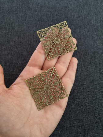 Accesorii Metalice - Baze filigranate