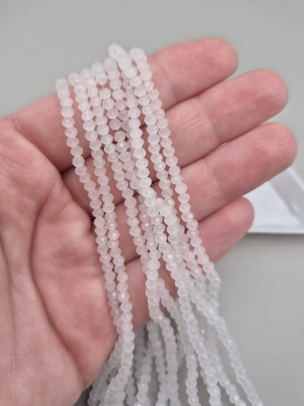 Fatetate 2x3mm - Margele fatetate 2x3mm alb