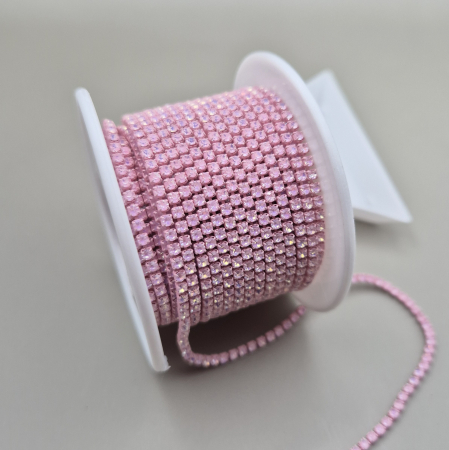 Materiale pe culori - Lant strasuri 2mm light rose opal