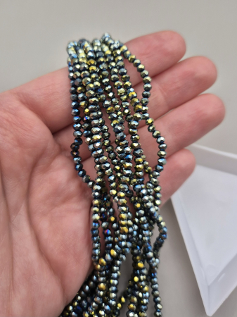 Fatetate 2x3mm - Margele fatetate 2x3mm verde metalizat