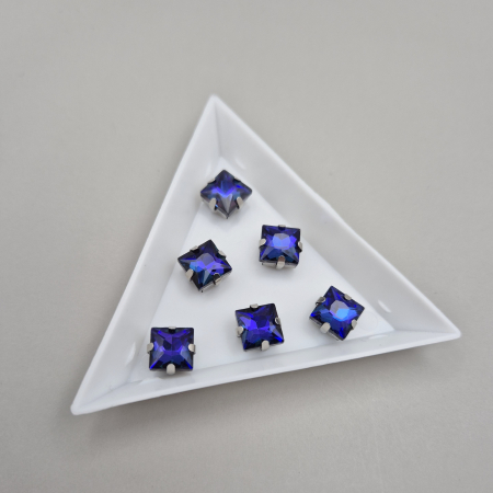 Strasuri Patrate si Triunghi - Stras patrat 8mm montana RB