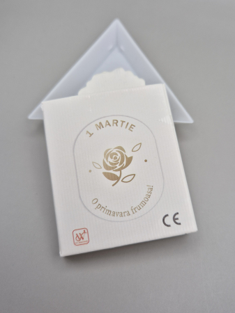 Cutie martisor 6x5.3x0.7cm [1]