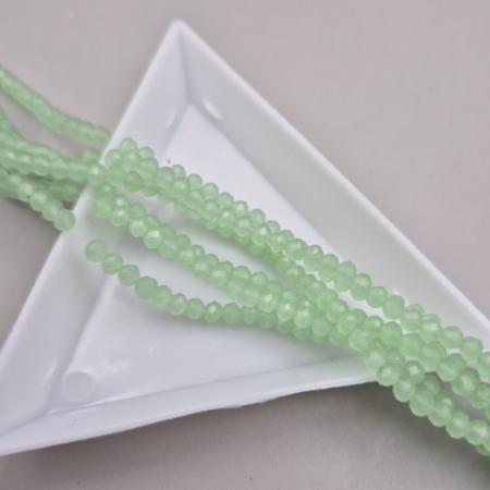 Fatetate 2x3mm - Margele fatetate 2x3mm verde3