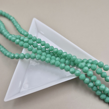 Verde/ Smarald - Margele 3x4mm fatetate verde opac