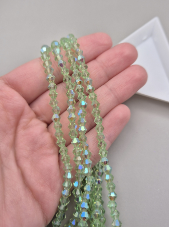 Margele - Margele biconice 4mm verde AB