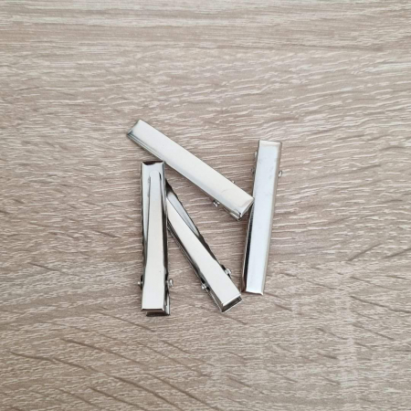 Piepteni/ bentite/ ace par/ clame metalice - Clama aligator 4.5cm