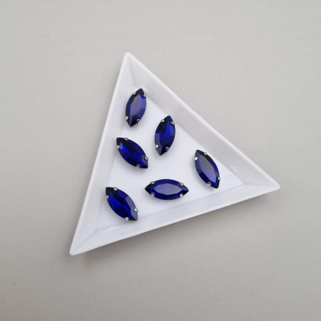 Strasuri in montura - Stras Frunza Safir 7x15mm