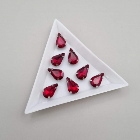 Produse noi/ din nou in stoc - Stras 8x13mm lacrima rosu