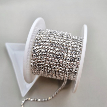 Argintiu - Lant strasuri Argintiu 2mm