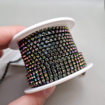 Toate Produsele - Lant strasuri Multicolor 2.5mm